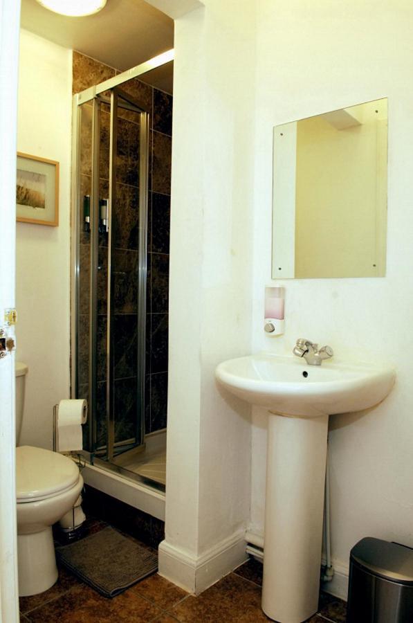 Pitt Street Apartment Beautiful Spacious Apartment Free Parking And Free Sanitizer Edinburgh Exterior photo